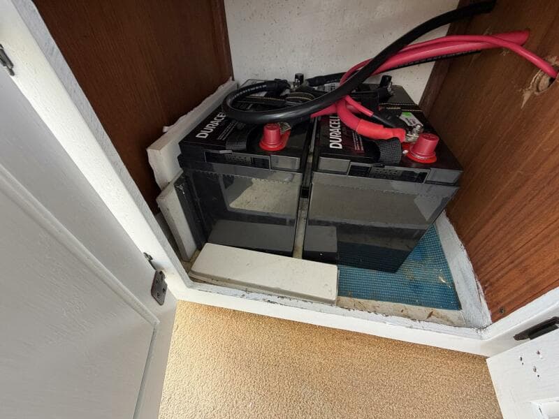 1987 Viking 44 Motor Yacht