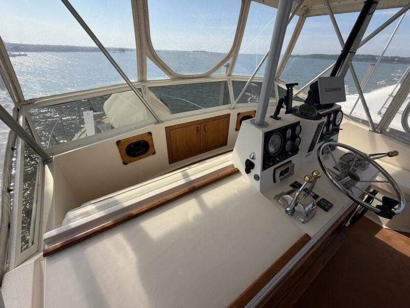 1987 Viking 44 Motor Yacht