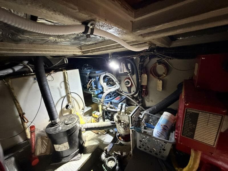 1987 Viking 44 Motor Yacht