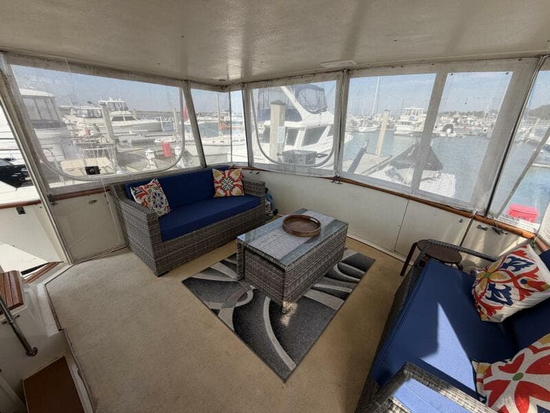 1987 Viking 44 Motor Yacht