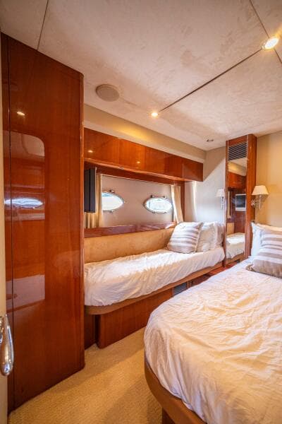 2009 Princess 54 Flybridge