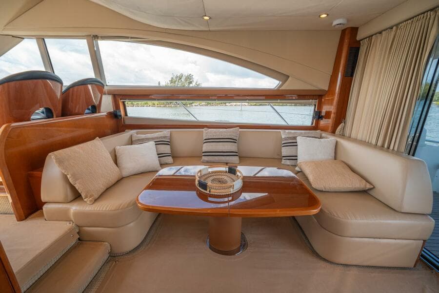 2009 Princess 54 Flybridge