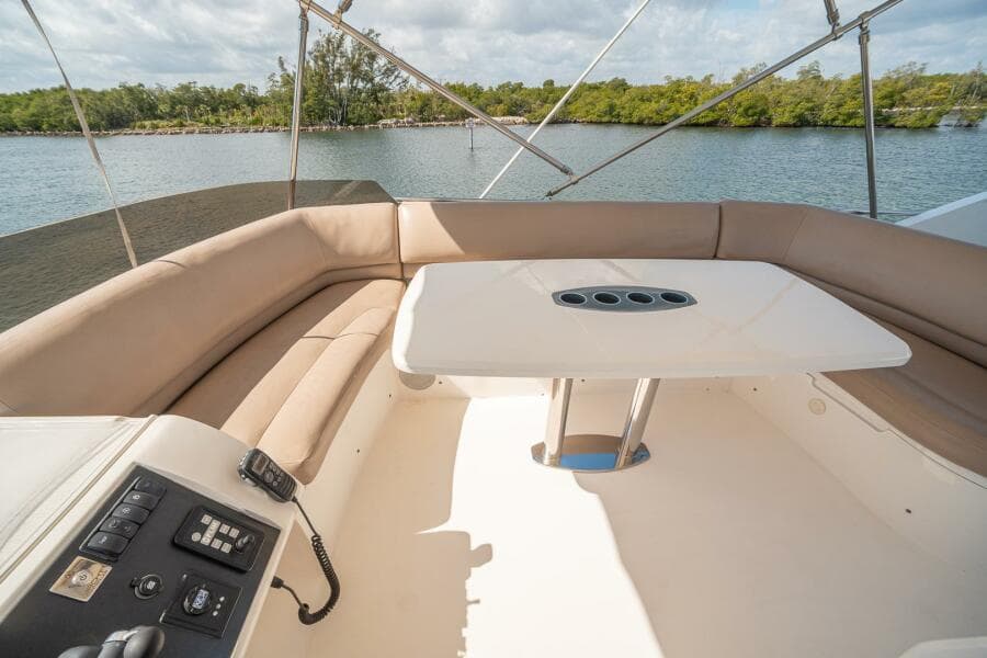 2009 Princess 54 Flybridge