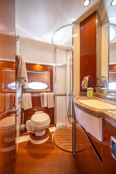 2009 Princess 54 Flybridge