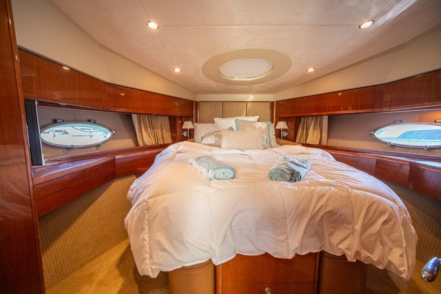 2009 Princess 54 Flybridge