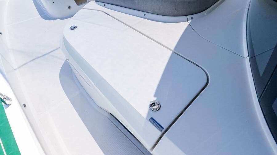 2022 Absolute 64 Navetta