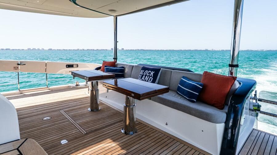 2022 Absolute 64 Navetta