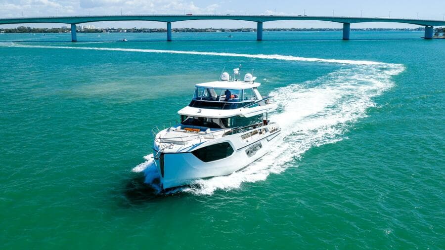 2022 Absolute 64 Navetta