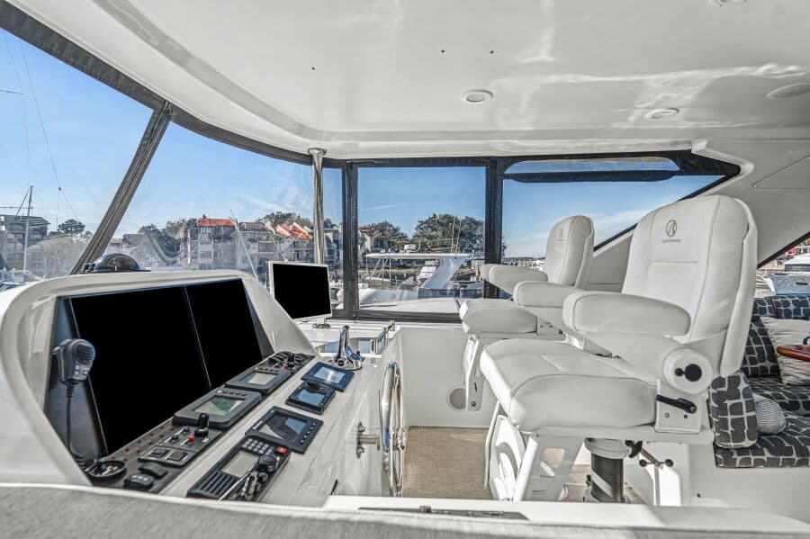 2013 Ocean Alexander 65 PILOTHOUSE