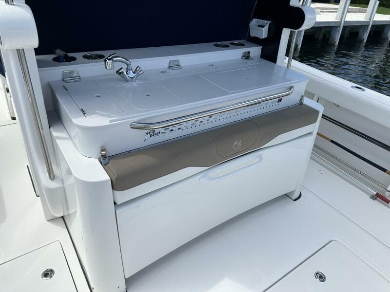 2020 Edgewater 370CC