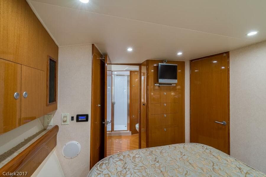 2007 Post 53 Convertible