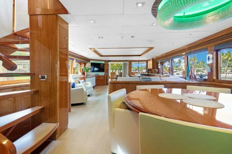 Dining Area Looking Aft  
