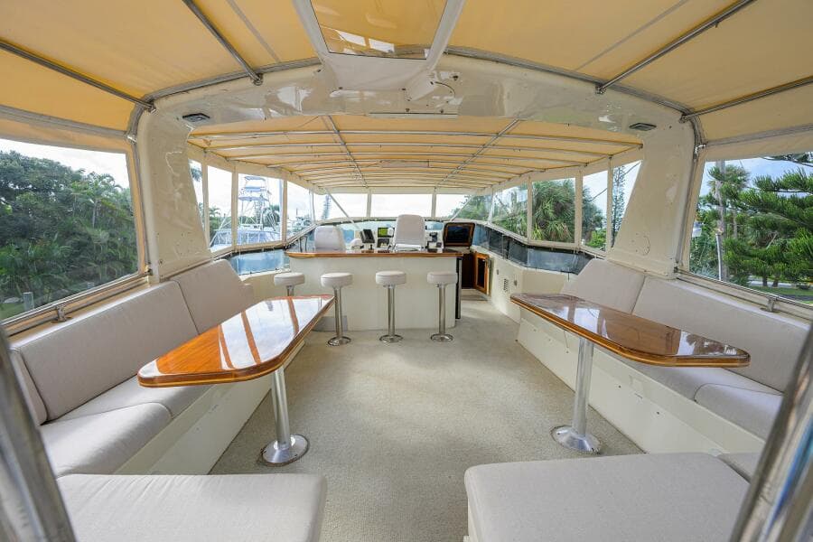 1991 Hatteras 78 Cockpit Motor Yacht