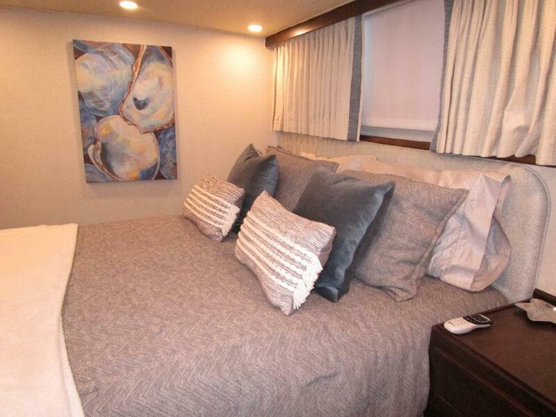 Portside VIP Looking Aft 