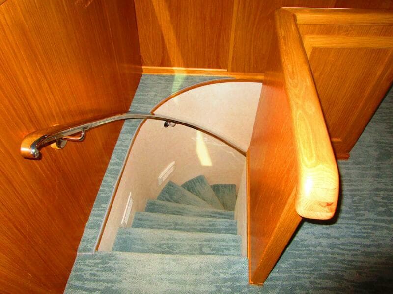 Steps to Staterooms 