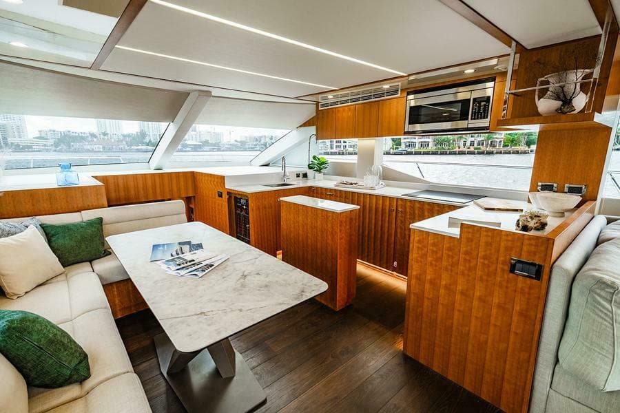 2024 Johnson Skylounge - Photo 10