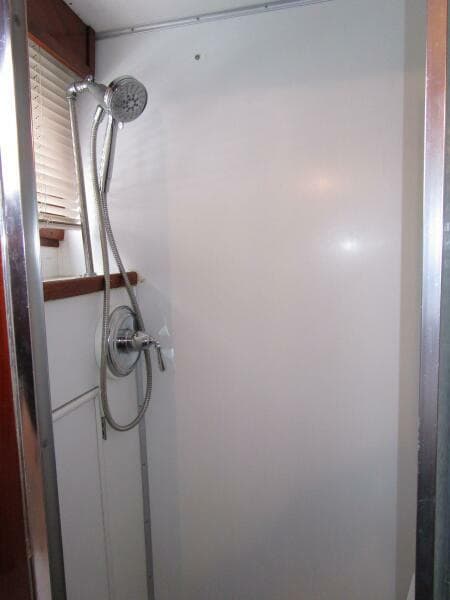 Forward Shower  