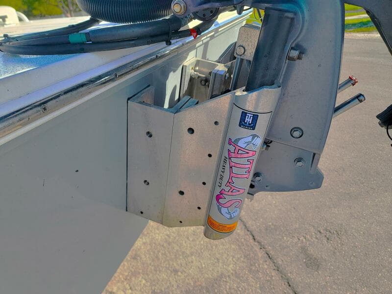 2021 Hewes Redfisher 21