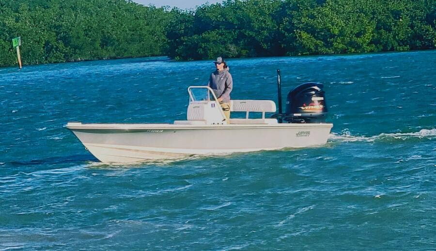 2021 Hewes Redfisher 21