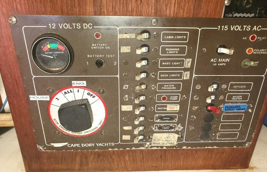 1987 Cape Dory 330 - Photo 13