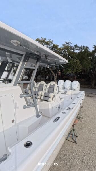 2025 Invincible Open Fisherman