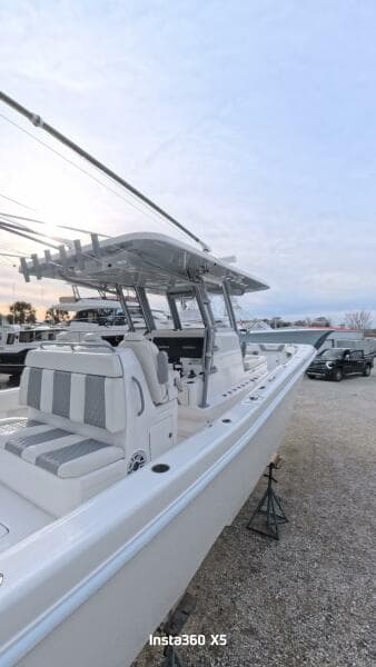 2025 Invincible Open Fisherman