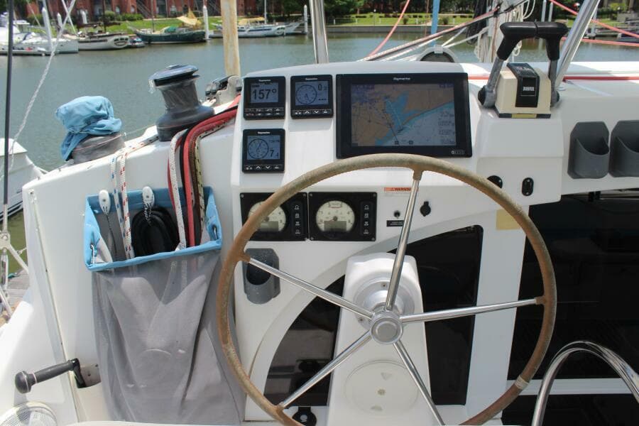 2010 Lagoon 380