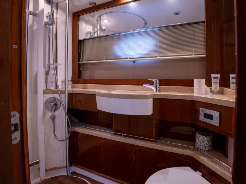 2008 Princess V53