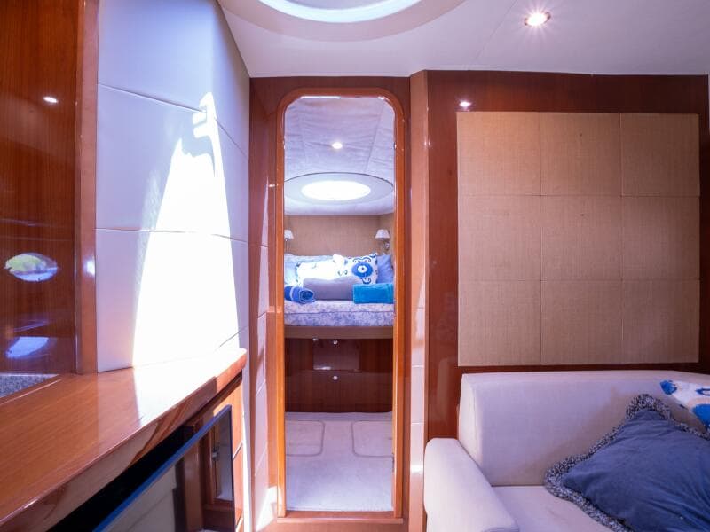 2008 Princess V53