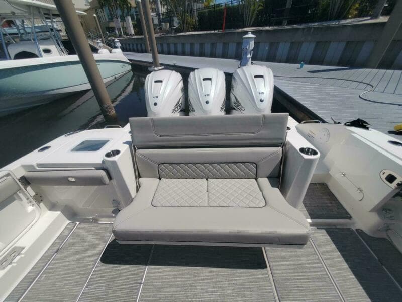 2023 Pursuit S 378 Sport