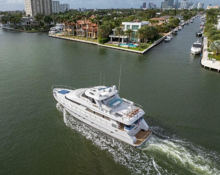 2005 Ocean Alexander 80 motoryacht