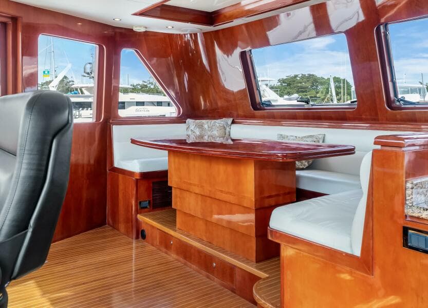 2005 Ocean Alexander 80 motoryacht
