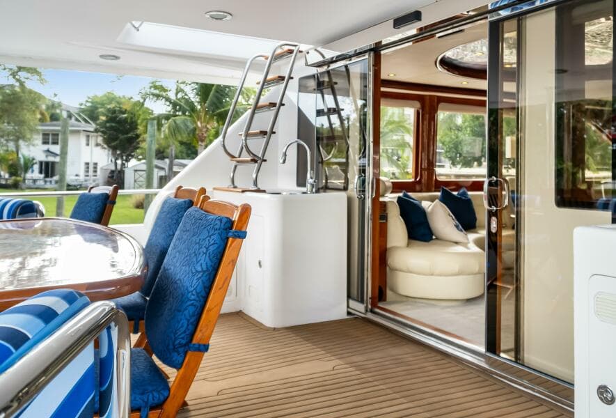 2005 Ocean Alexander 80 motoryacht