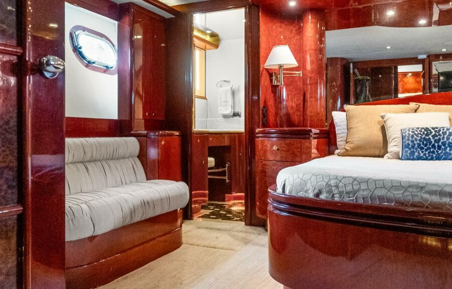 2005 Ocean Alexander 80 motoryacht