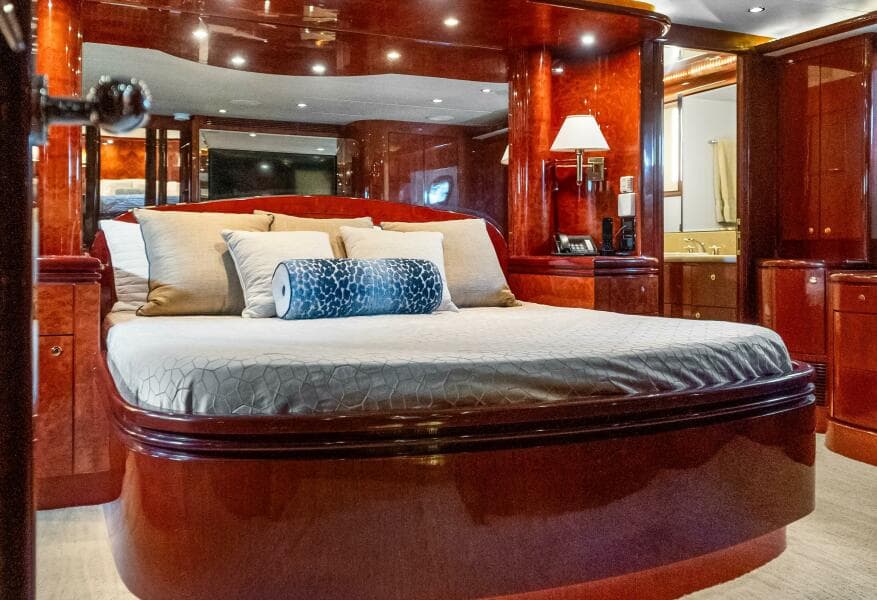 2005 Ocean Alexander 80 motoryacht