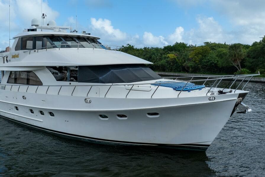 2005 Ocean Alexander 80 motoryacht