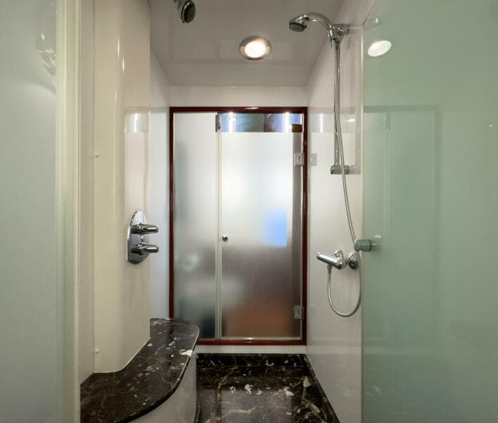 2005 Ocean Alexander 80 motoryacht