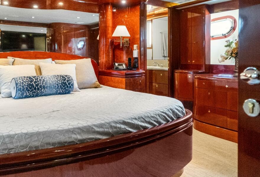 2005 Ocean Alexander 80 motoryacht
