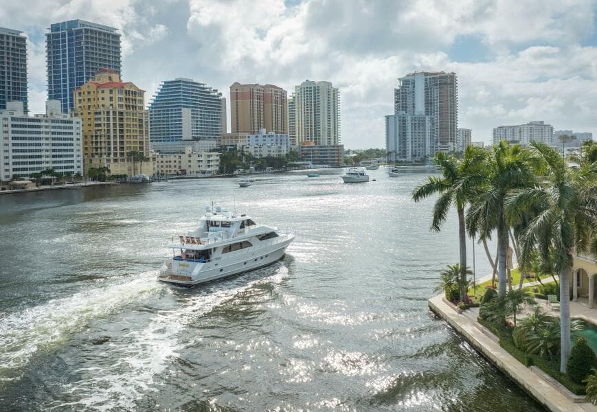 2005 Ocean Alexander 80 motoryacht