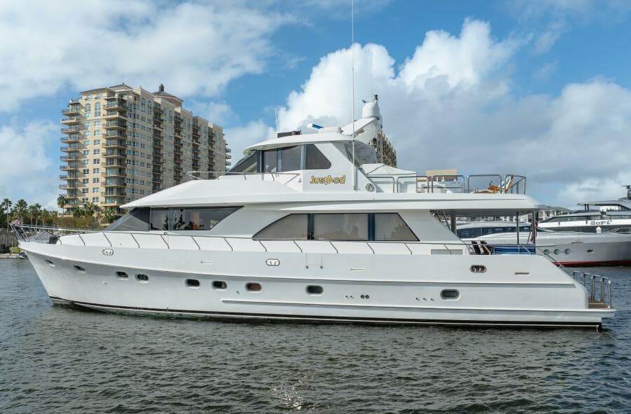 2005 Ocean Alexander 80 motoryacht