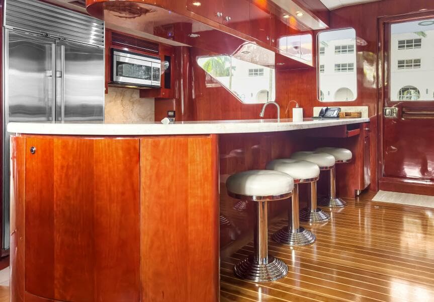 2005 Ocean Alexander 80 motoryacht