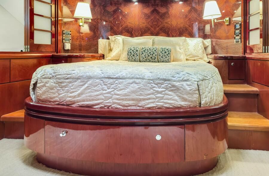 2005 Ocean Alexander 80 motoryacht