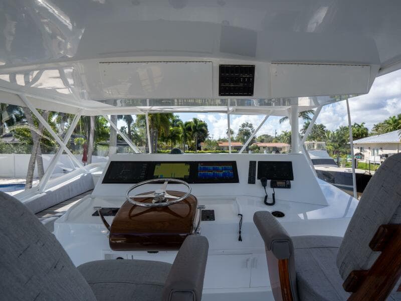 1998 Viking 58 Convertible