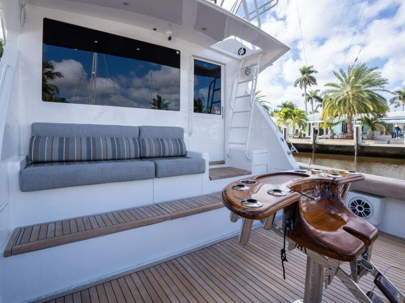 1998 Viking 58 Convertible