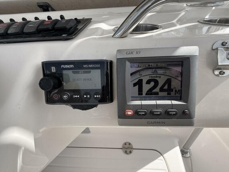 2013 Grady-White Canyon 306