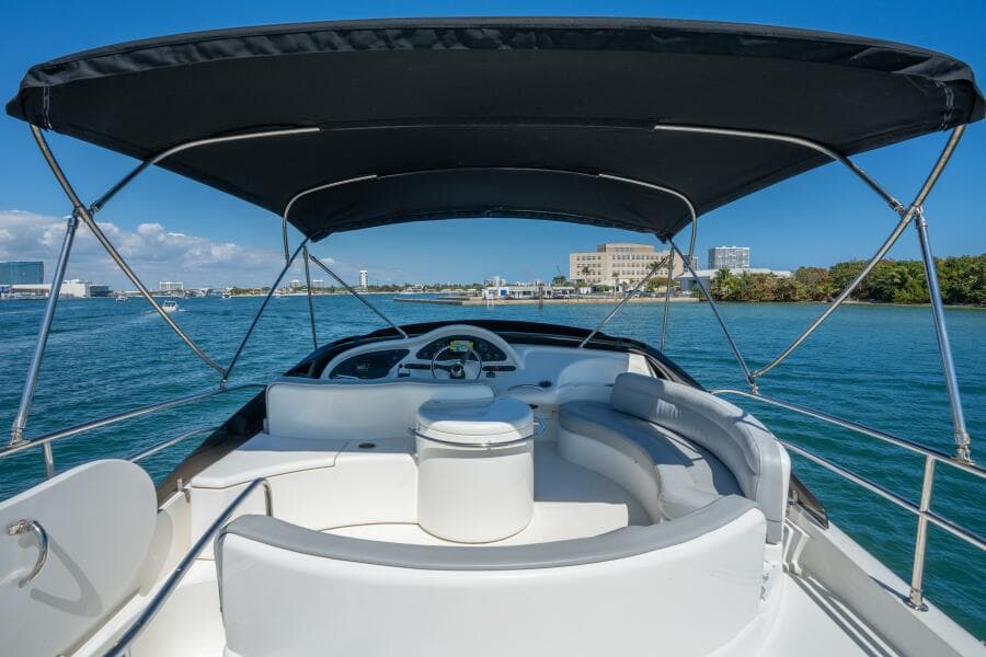 2001 Azimut 46