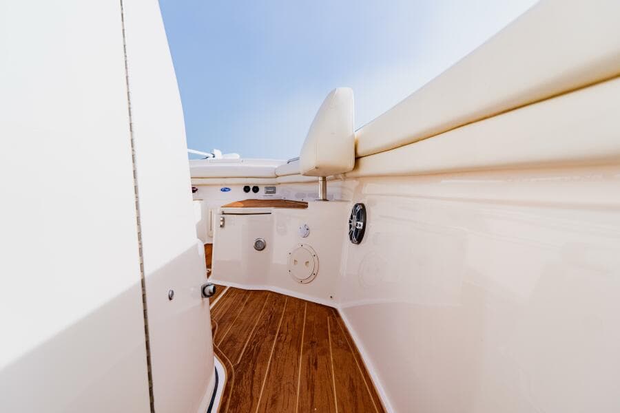 2021 Grady-White 306 Canyon