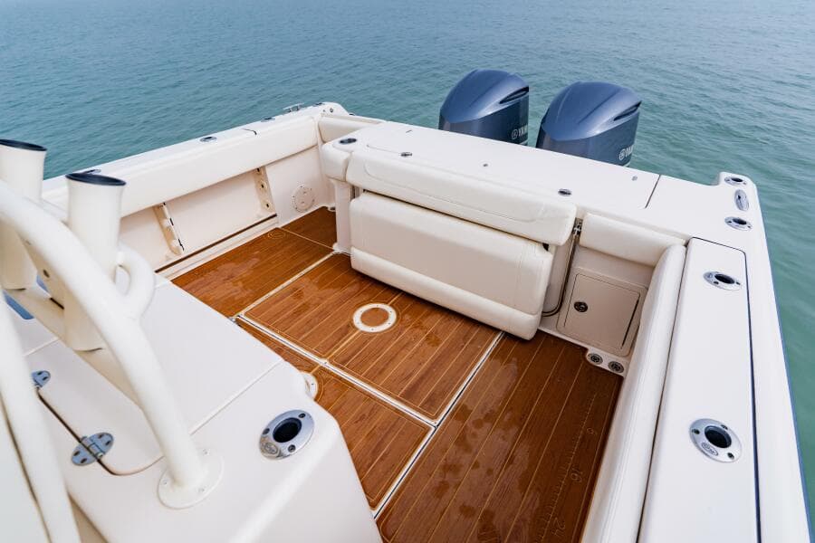 2021 Grady-White 306 Canyon