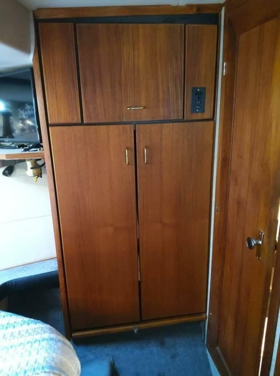 1991 Bayliner 4588 Pilothouse - Photo 15