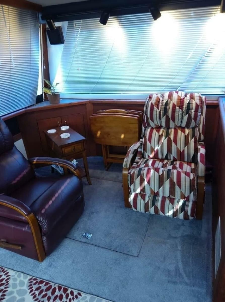 1991 Bayliner 4588 Pilothouse - Photo 8
